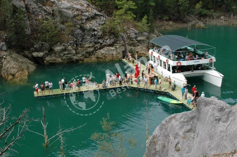 Green Canyon Boat Tour Side - 3