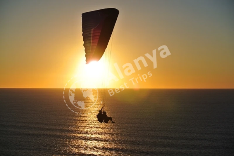 Incekum sunset paragliding