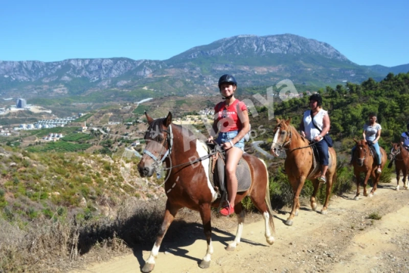 Mahmutlar Horse Riding Tour - 1