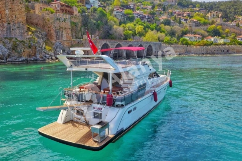 Private Luxus-Yacht-Tour von Alanya - 0