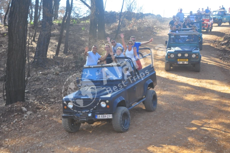 Jeep safari w Side - 3
